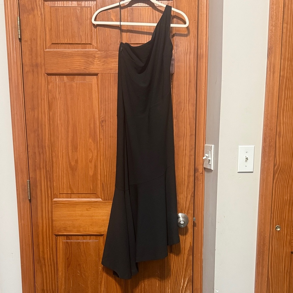 Abercrombie and fitch asymmetrical one shoulder black dress